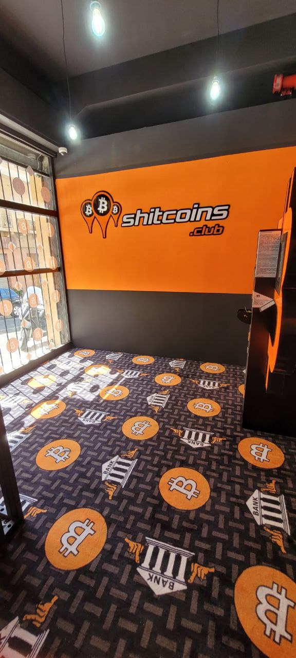Bancomat Bitcoin Calabria nei locali di via Reggio di Calabria, foto numero	 4